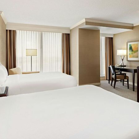 פרמרס בראנץ' Renaissance Dallas North Hotel מראה חיצוני תמונה