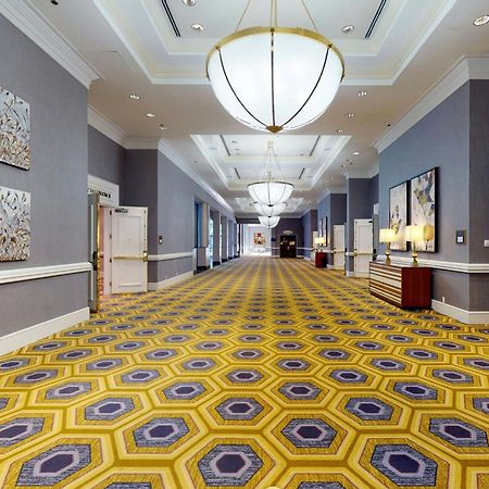 פרמרס בראנץ' Renaissance Dallas North Hotel מראה חיצוני תמונה