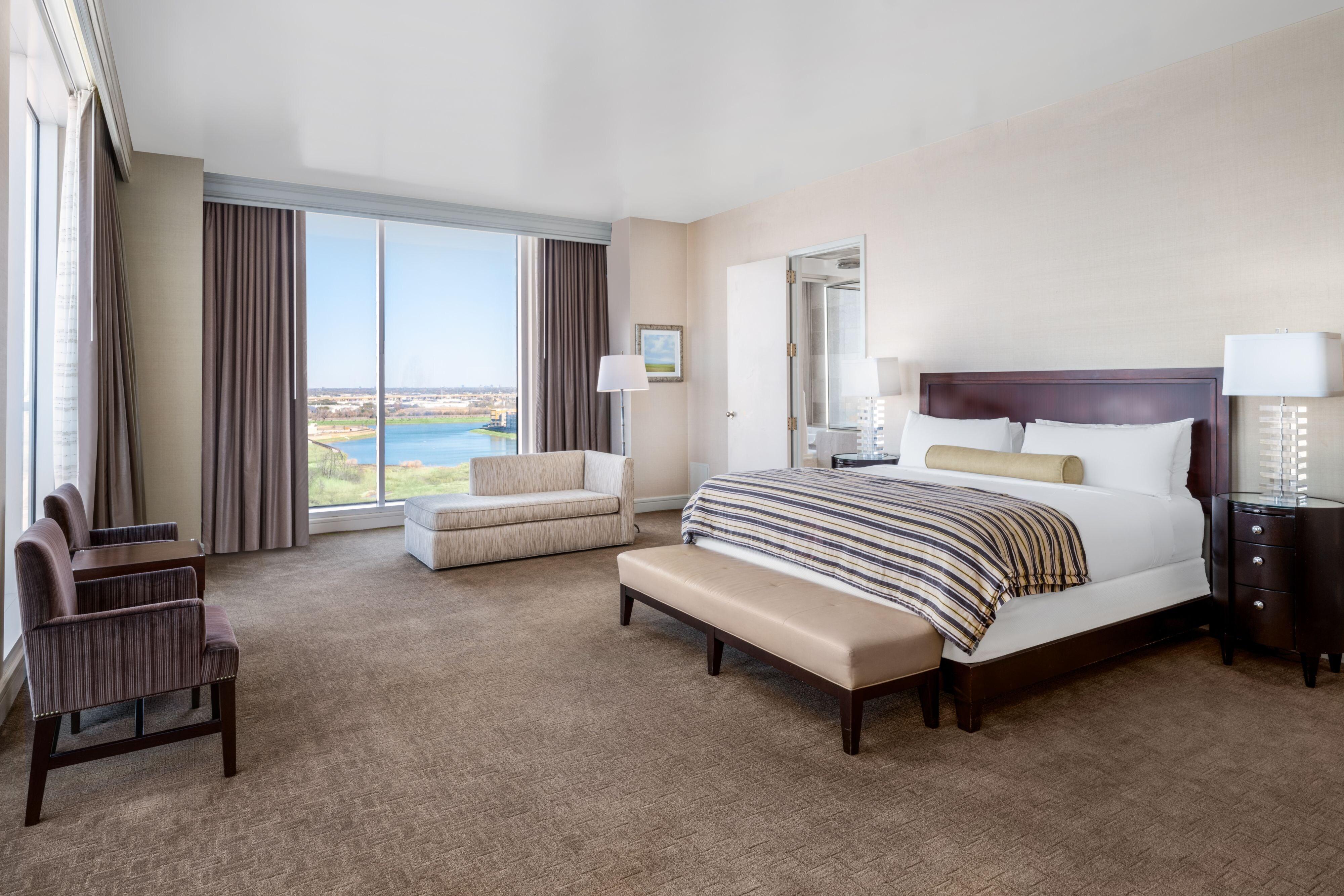 פרמרס בראנץ' Renaissance Dallas North Hotel מראה חיצוני תמונה
