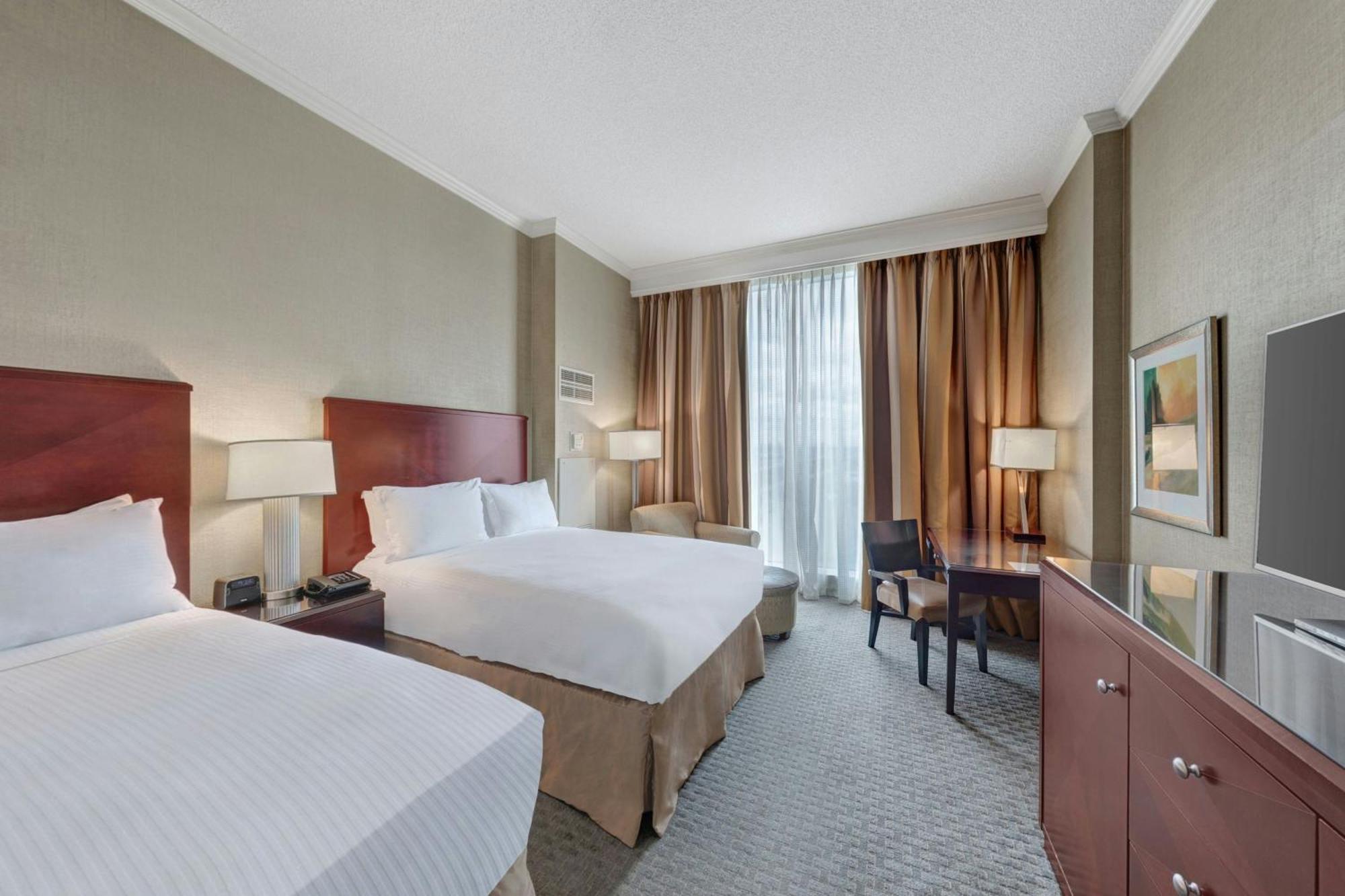 פרמרס בראנץ' Renaissance Dallas North Hotel מראה חיצוני תמונה